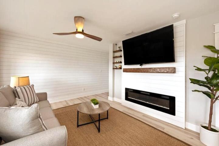 So Fire So Good 3 Comm Pools Lakeview Fireplace Destin Zewnętrze zdjęcie